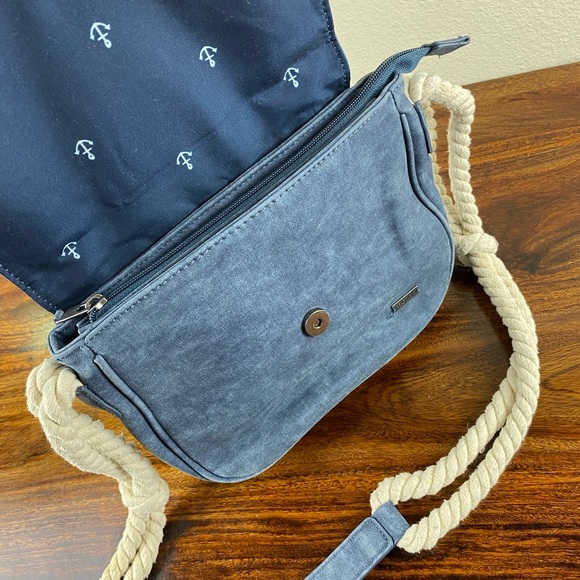 Roxy When We Move Small Crossbody Bag Purse - Blue - Faux Leather W/ Rope Strap - Picture 8 of 11